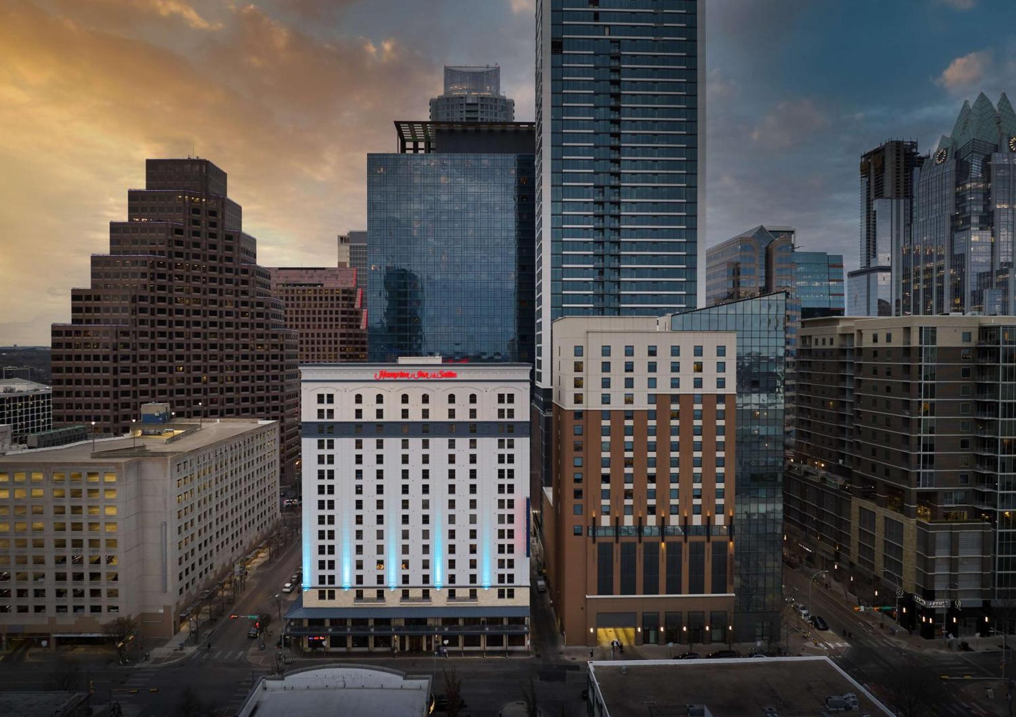 Hampton Inn & Suites Austin-Downtown/Convention Center מראה חיצוני תמונה
